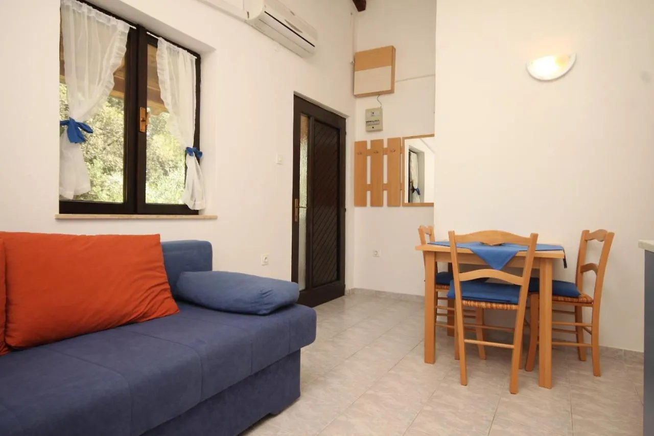 Apartments With A Parking Space Artatore, Losinj - 8007 Cunski
